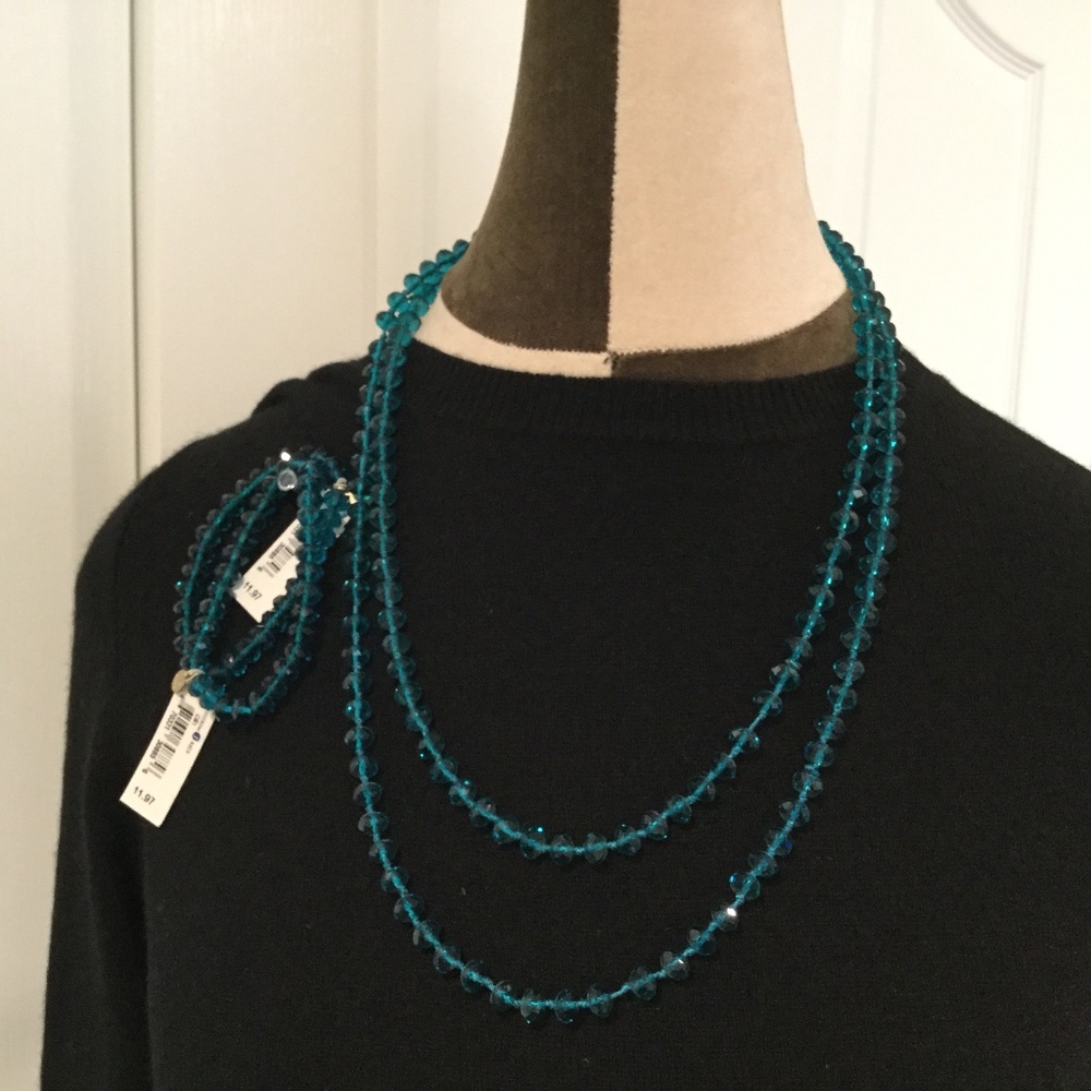 Blue/turquoise necklace and 2 bracelets
